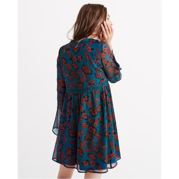 Women's Abercrombie & Fitch Bell Sleeve V-Neck Bohemian Floral Dress size M - Picture 2 of 5